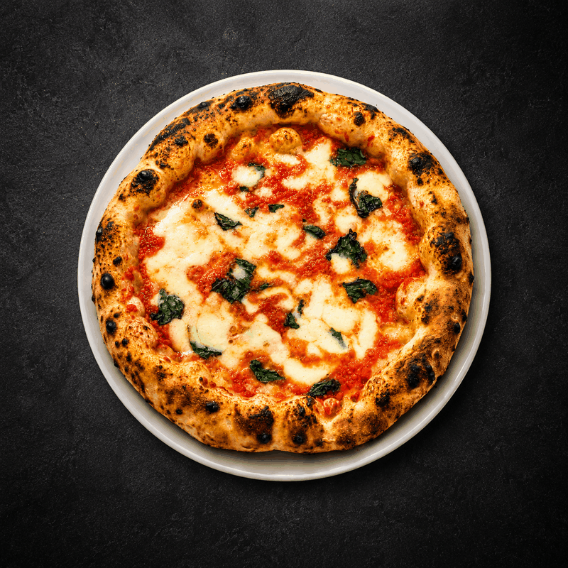 Margherita pizza with Agerola mozzarella at LaPartenope in Ipsos, Corfu